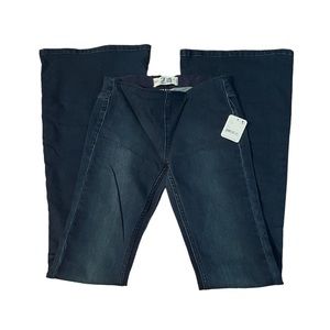 Free People Penny Pull-On Flare Jean